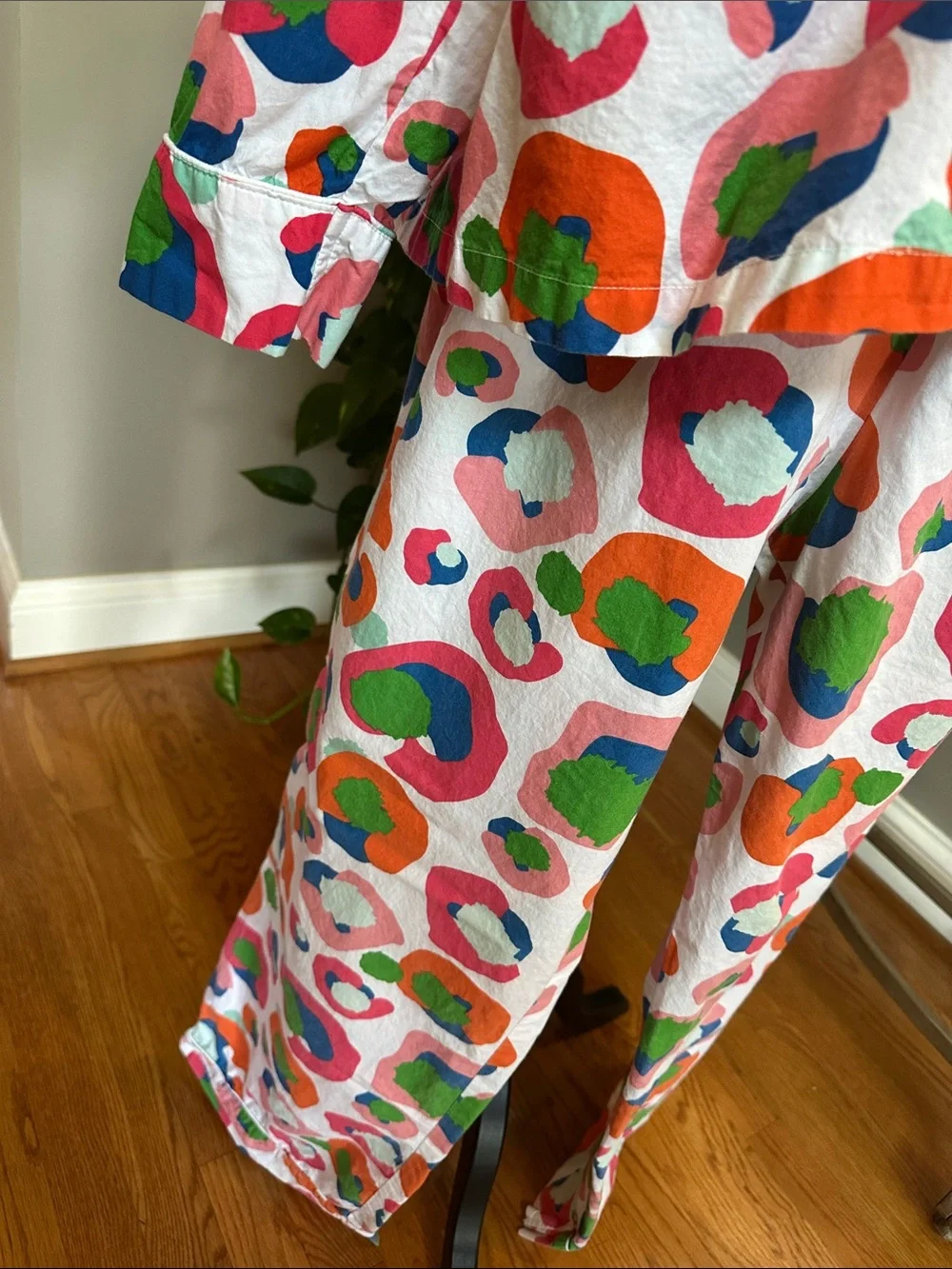 8 Oak Lane Women's Multi-Dot Pink Pajama Set, Sleepwear size L/XL